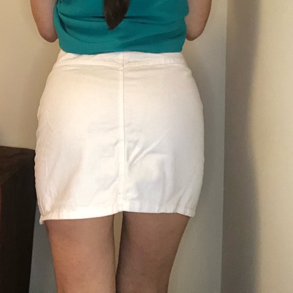 Forever 21 white skirt - Picture 3 of 3